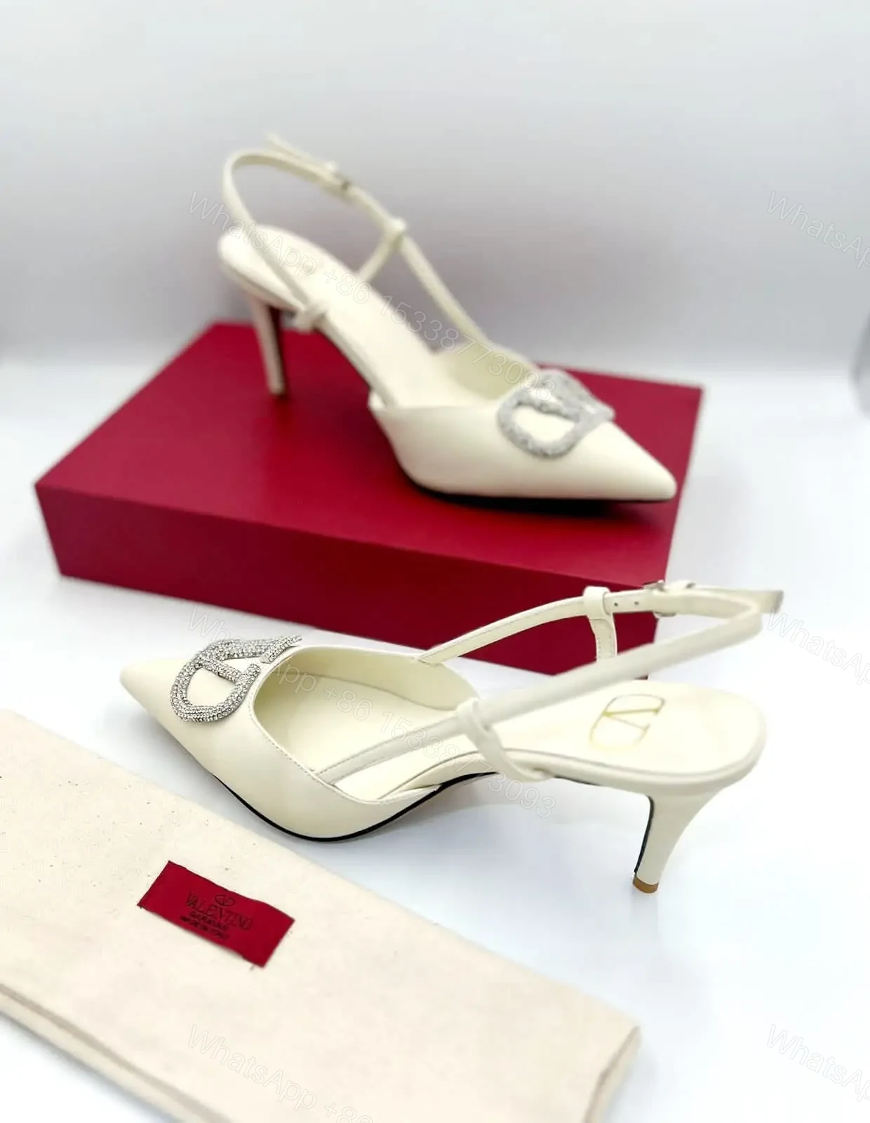 VALENTINO — view 1