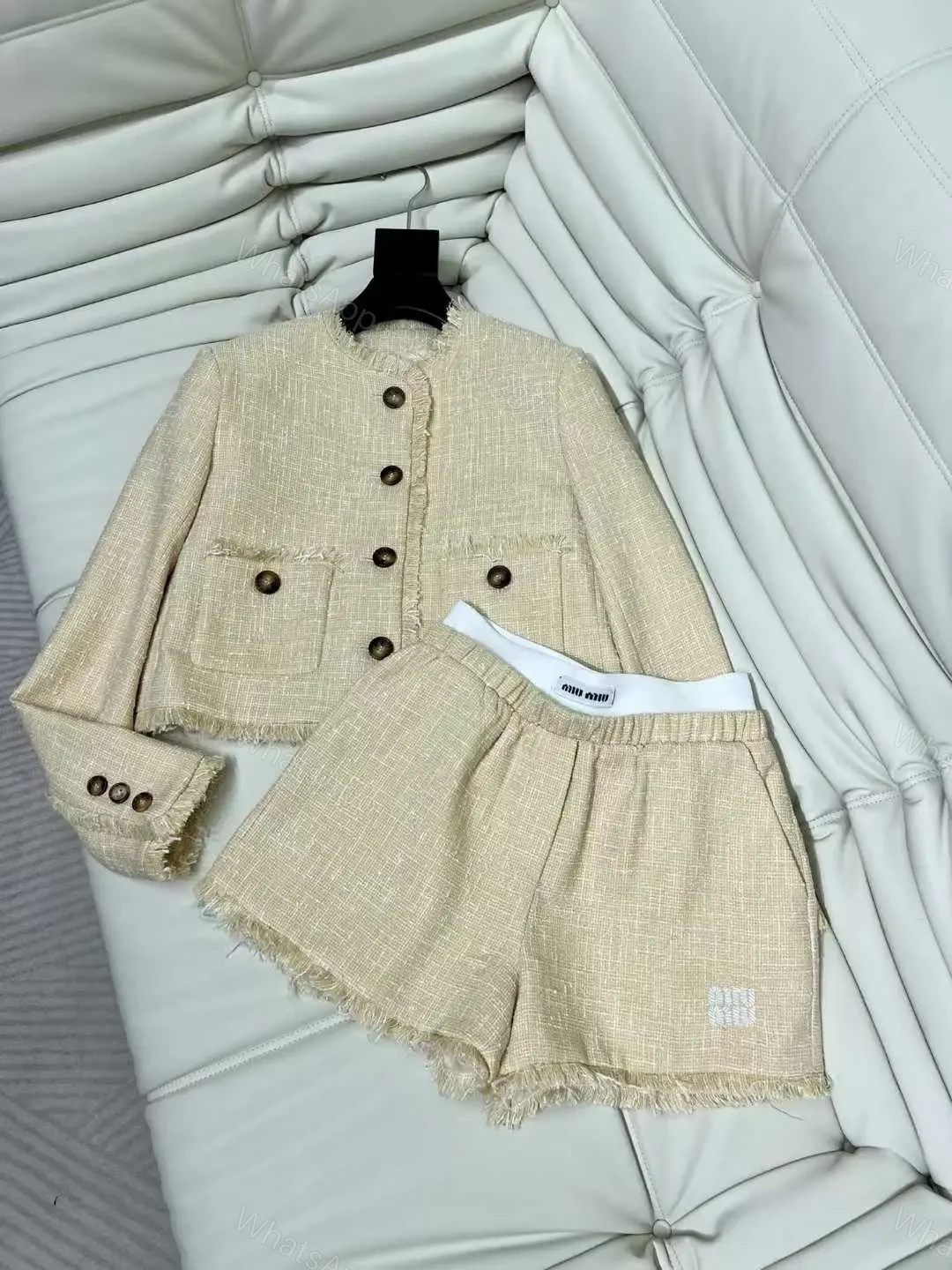 MIU MIU — view 1