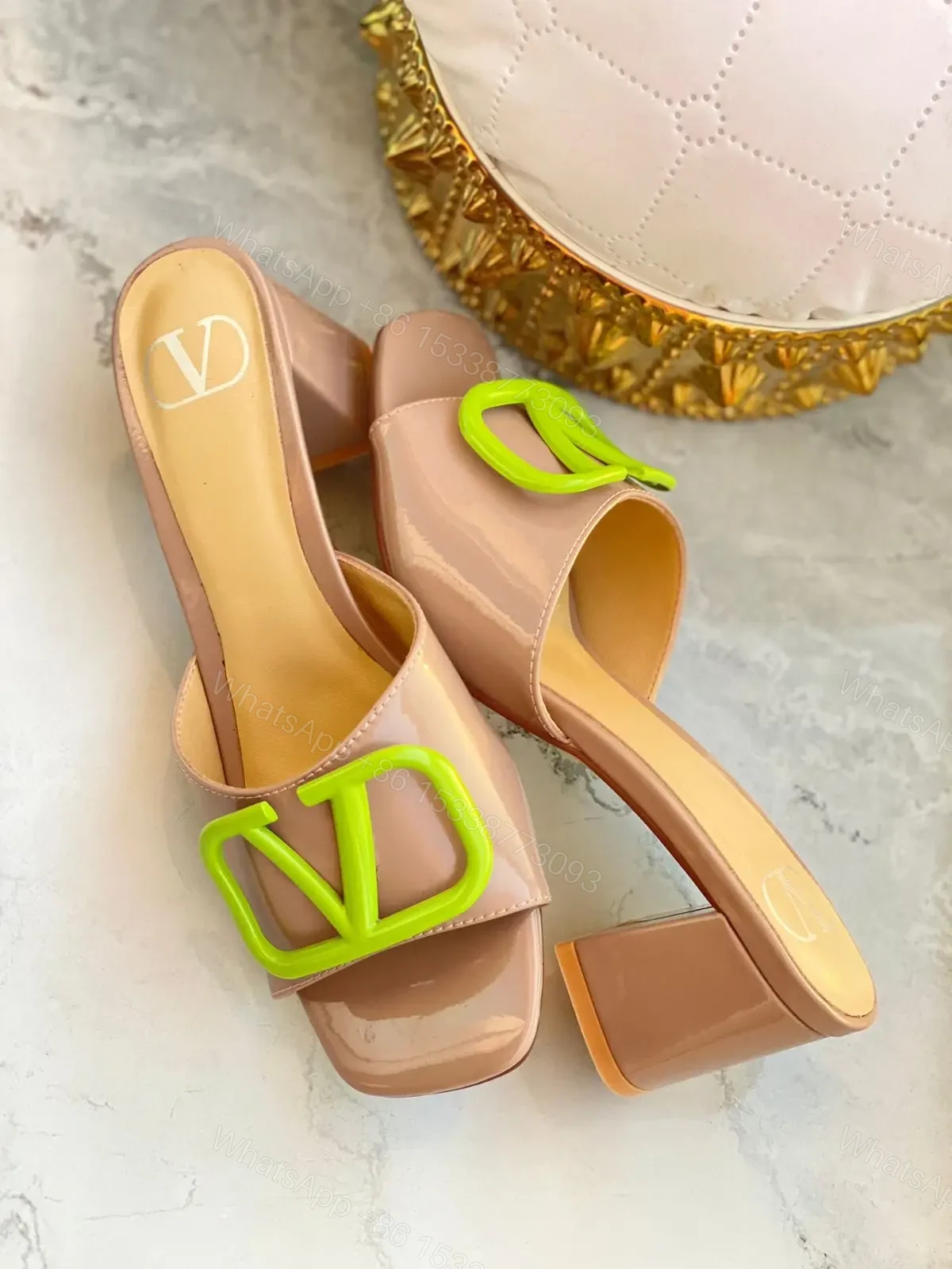 VALENTINO — view 1