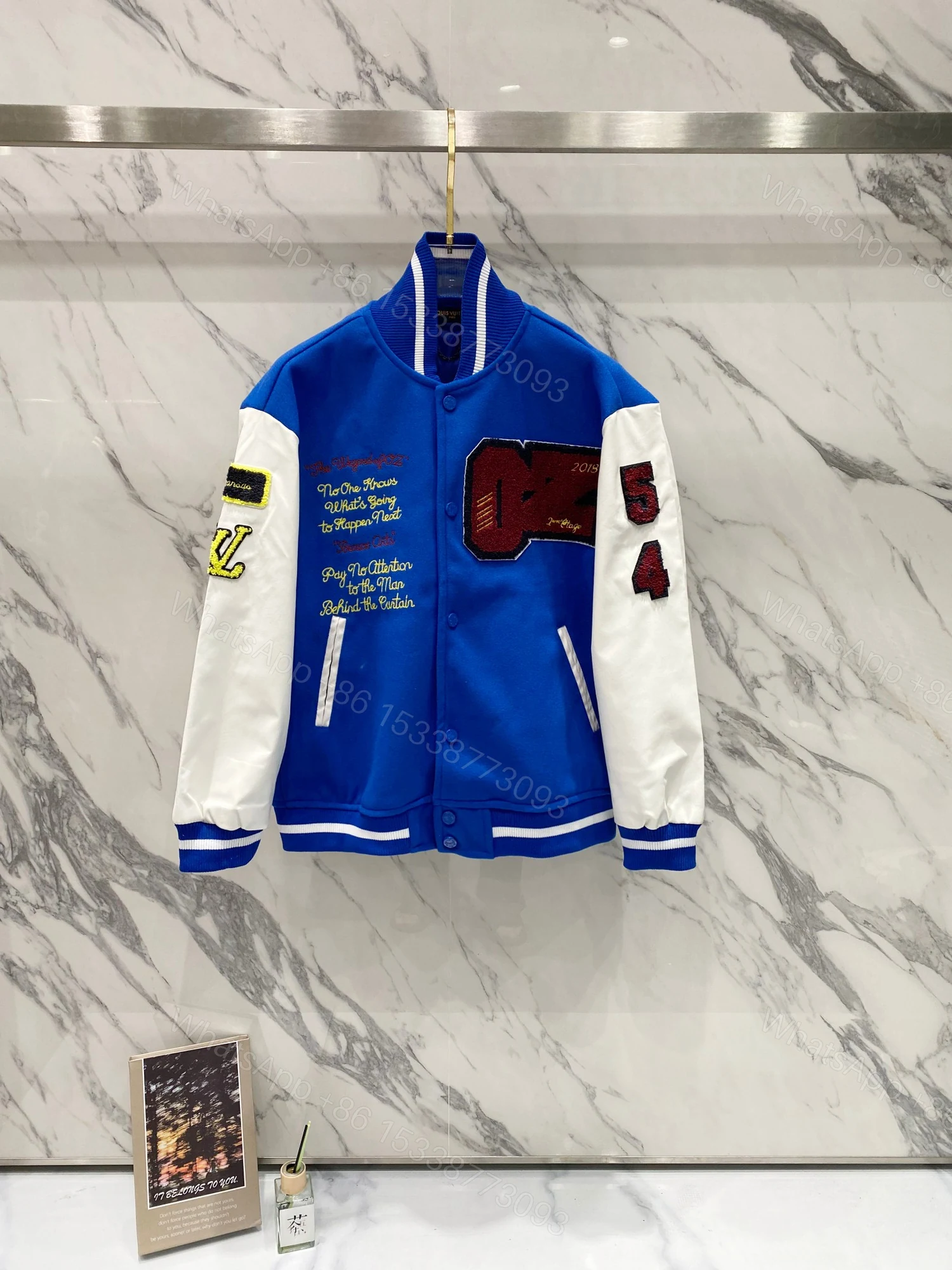 LV A貨男款藍白拼色棒球外套 滿版刺繡字母潮流款 — view 1