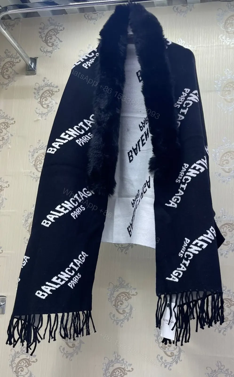 BALENCIAGA — view 1