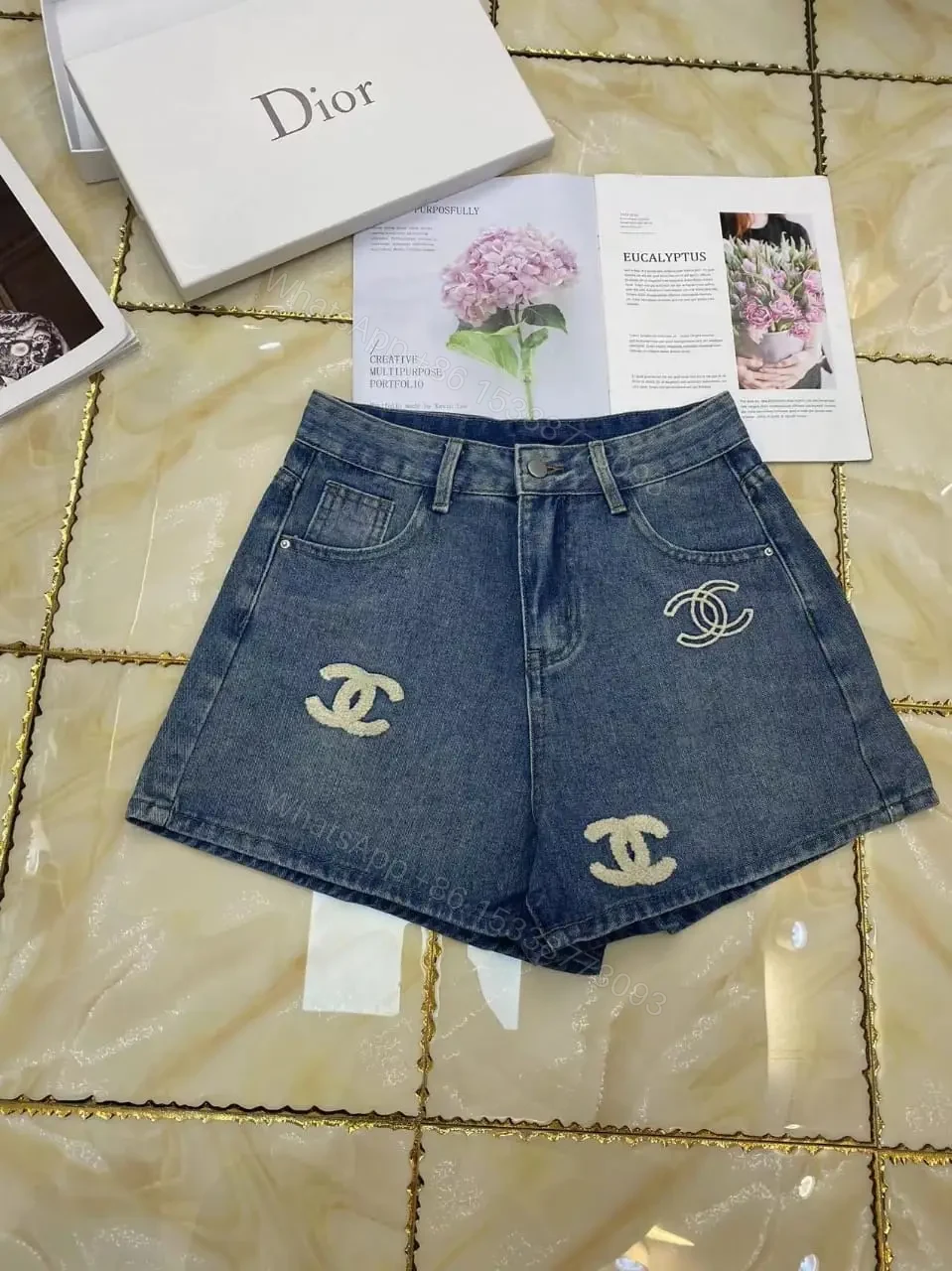 CHANEL — view 1