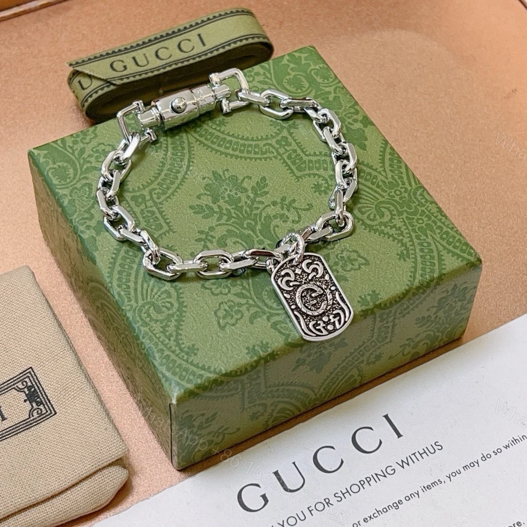Gucci高仿銀鍊雕刻牌手鍊 男士古典造型設計款精品推薦 — view 1