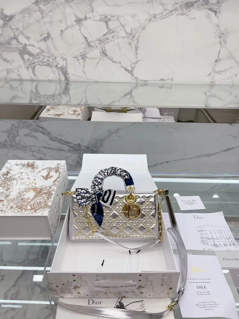 DIOR — view 1