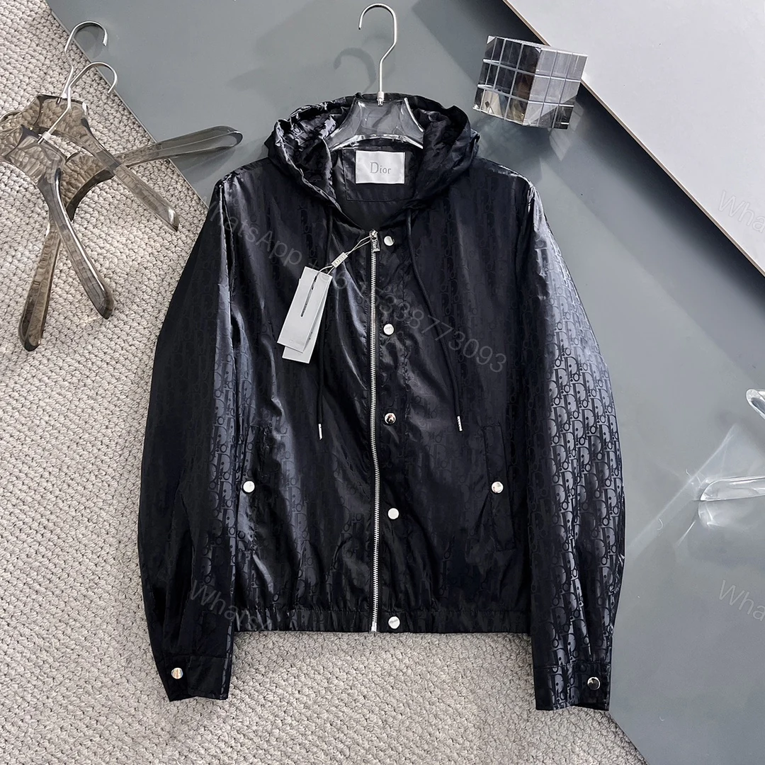 Dior 高仿滿版LOGO連帽拉鍊外套 黑色短款 — view 1