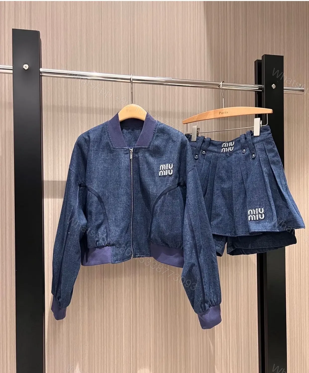MIU MIU — view 1