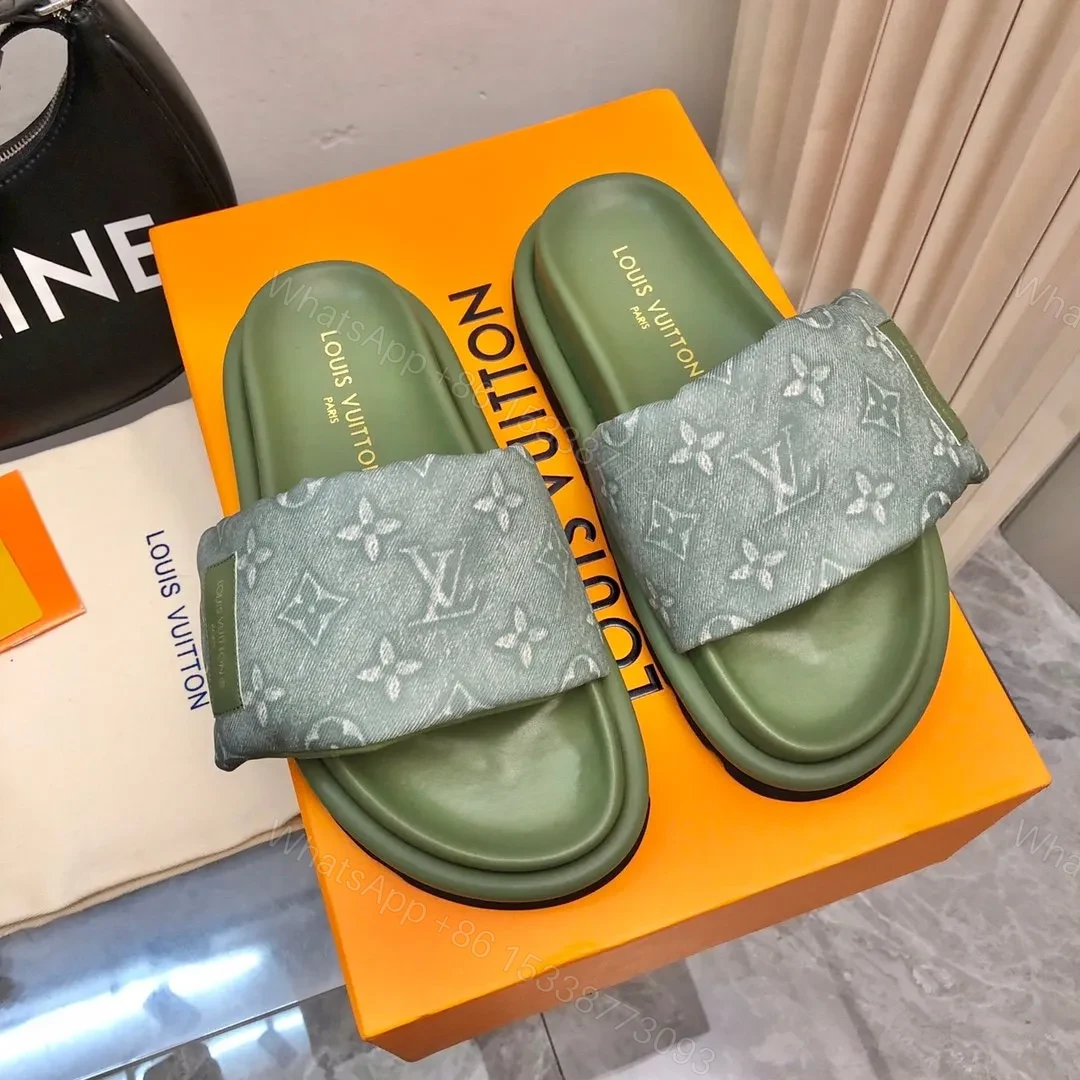 LV Women Green Fabric Strap Rubber Sole Sandals — view 1