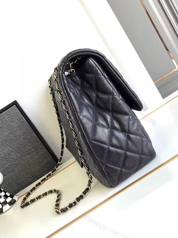 Chic Quilted Crossbody Bag with Chain Strap - Versatile Luxury — view 7