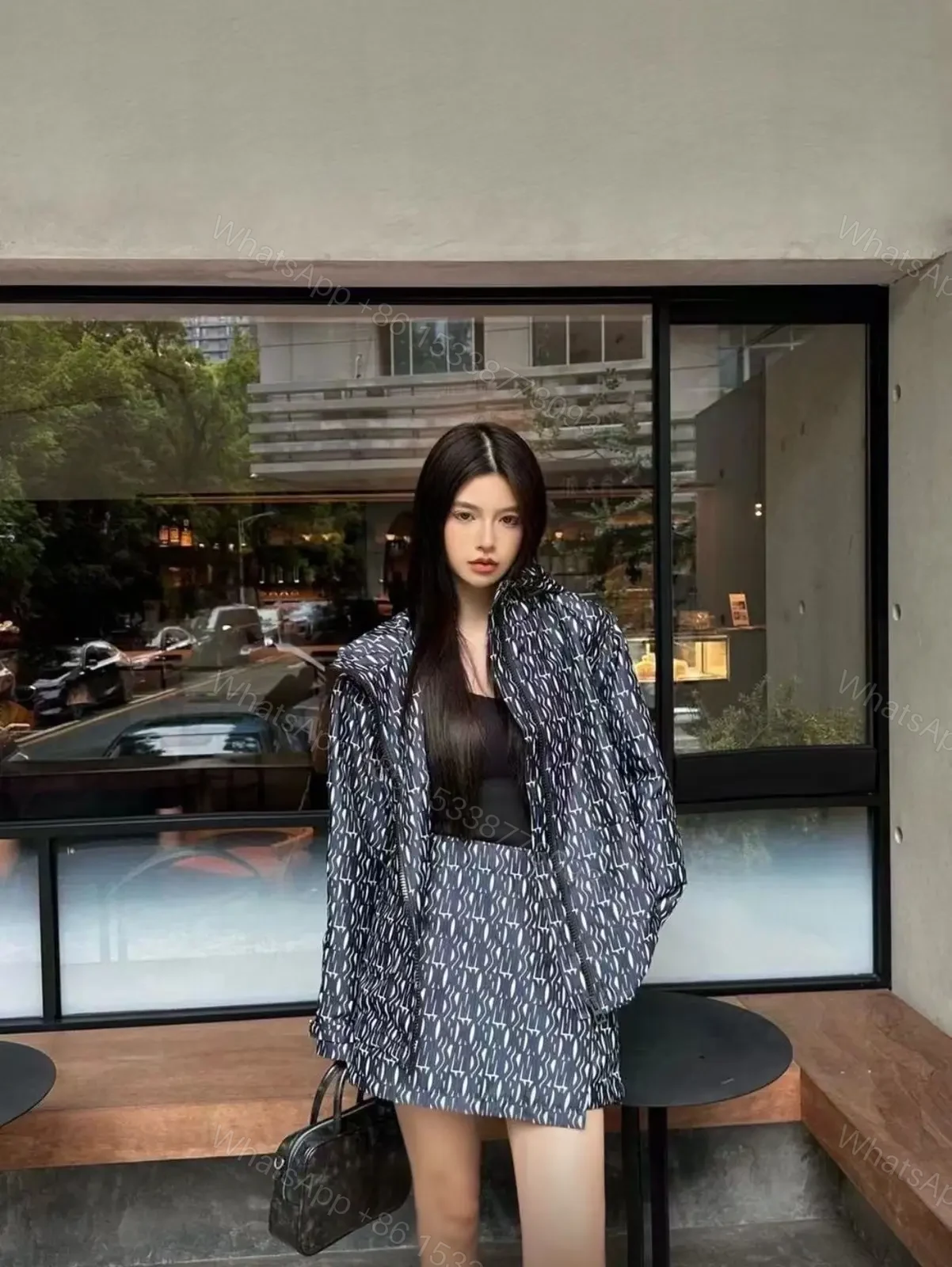 DIOR — view 1