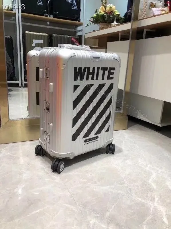 Off white — view 1