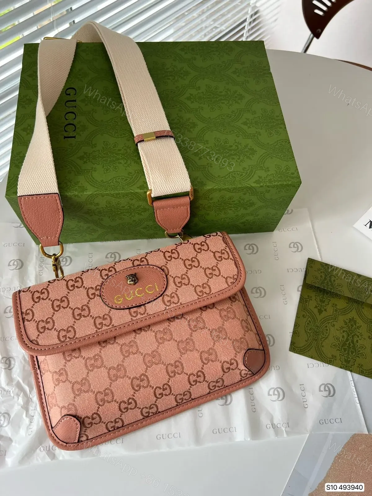 GUCCI — view 1