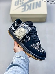 First Copy Dior x Nike SB Dunk — view 1