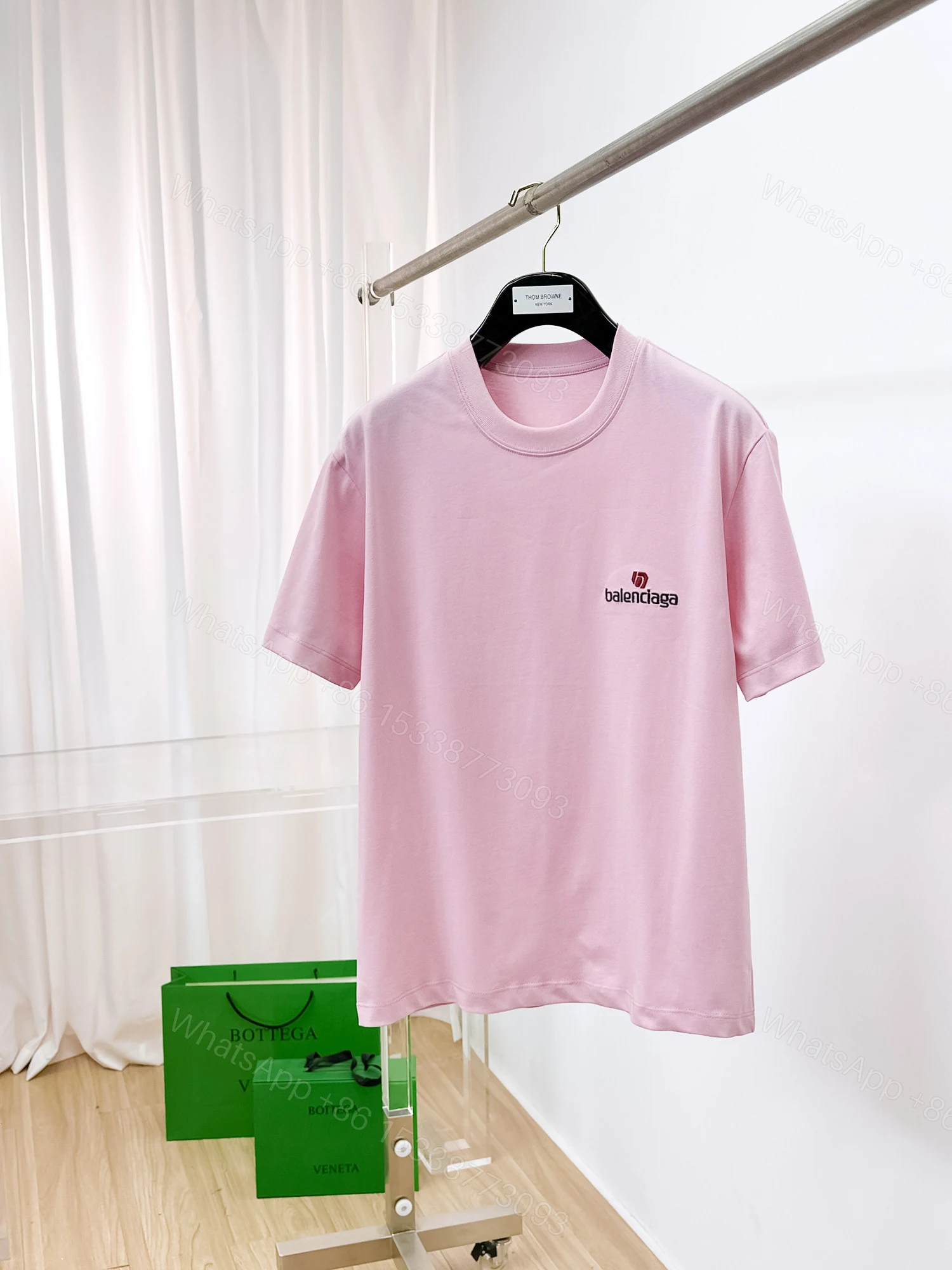 Balenciaga 復刻 男款刺繡LOGO短袖T恤 基礎百搭款 — view 1