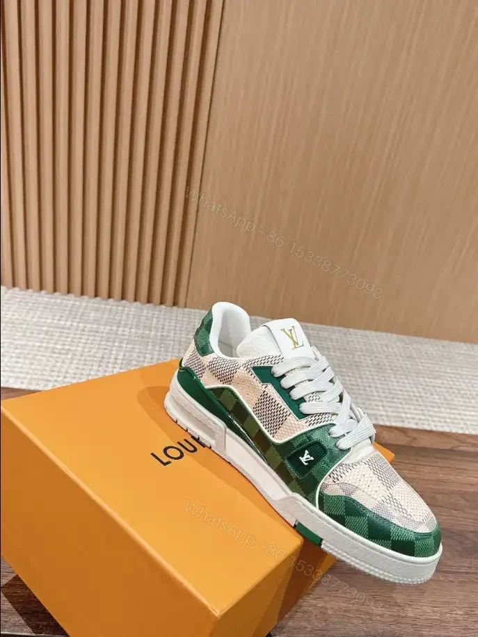 View 9 of LV TRAINER SNEAKER – LSVT404