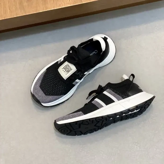 View 7 of DIOR RUN’N’DI0R SNEAKERS BLACK AND WHITE TECHNICAL MESH – CD244