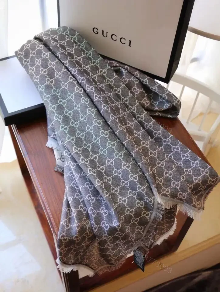 GUCCI — view 1