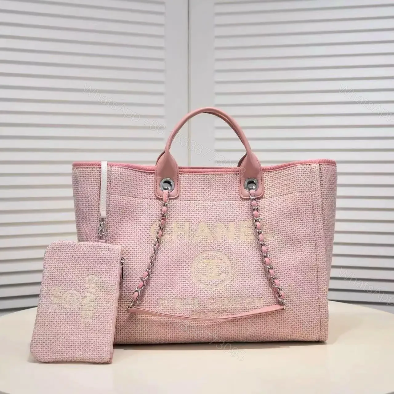 CHANEL — view 1