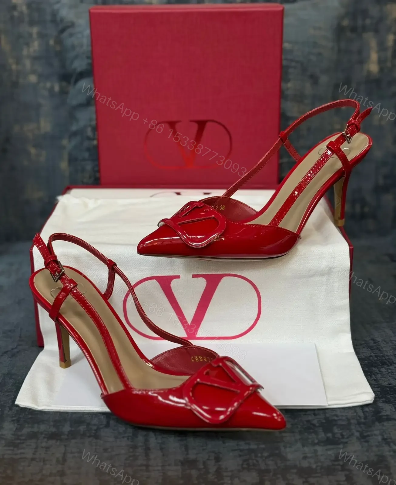 VALENTINO — view 1