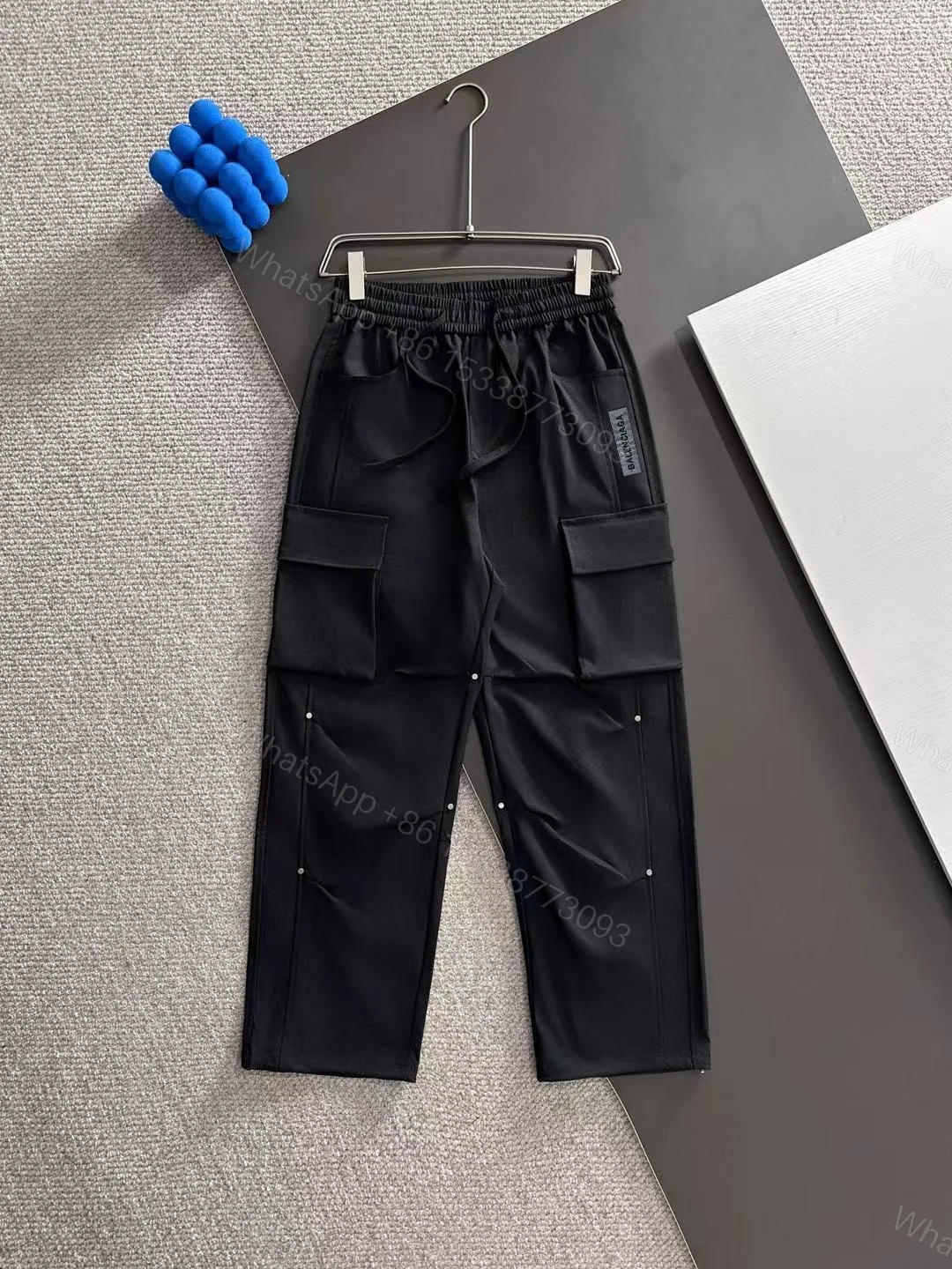 Balenciaga 高仿黑色口袋工裝褲 多袋設計男士必備款 — view 1