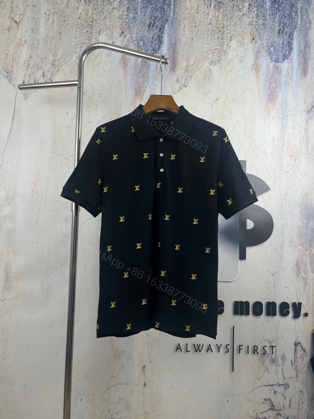 LV 原單 男款 滿版Logo POLO衫 短袖翻領商務休閒 — view 1