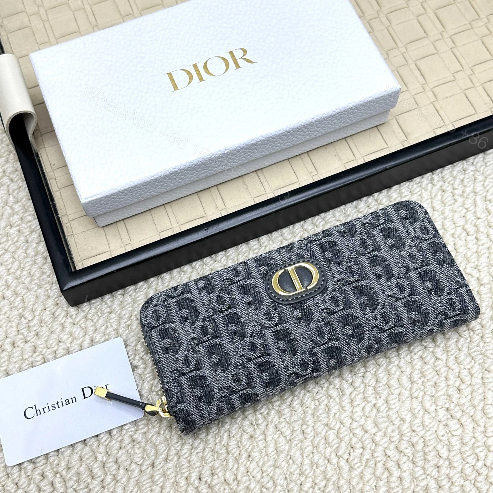 Dior 高仿老花長夾 女用黑灰布紋 CD金扣人氣款 — view 1