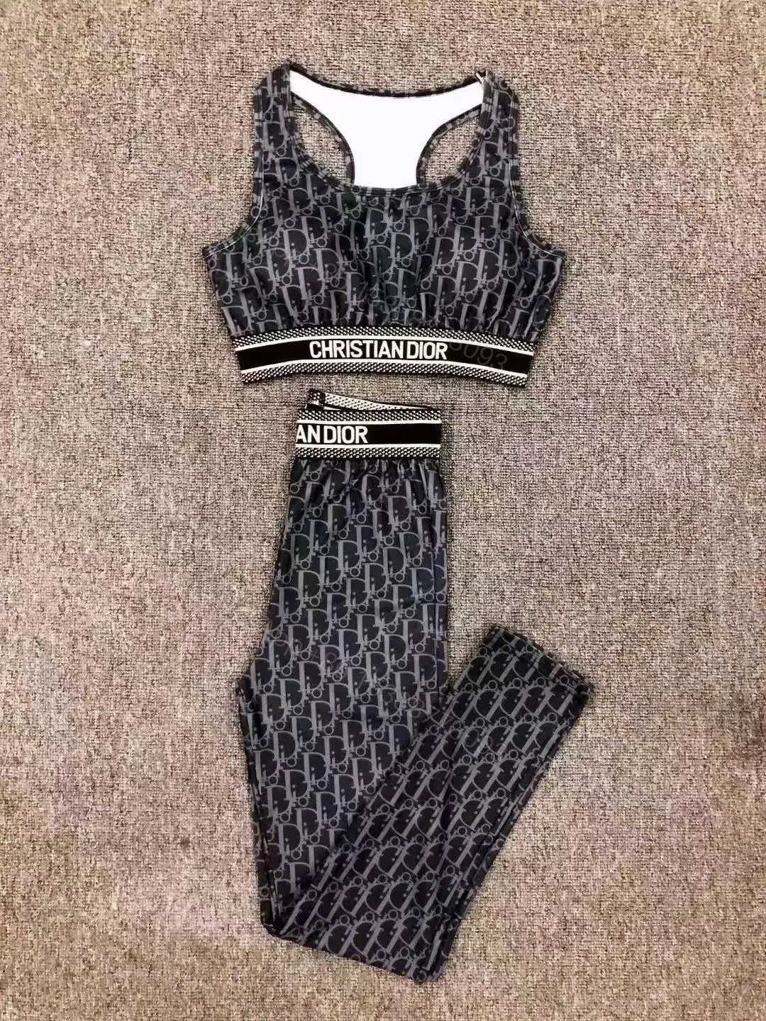 DIOR — view 1