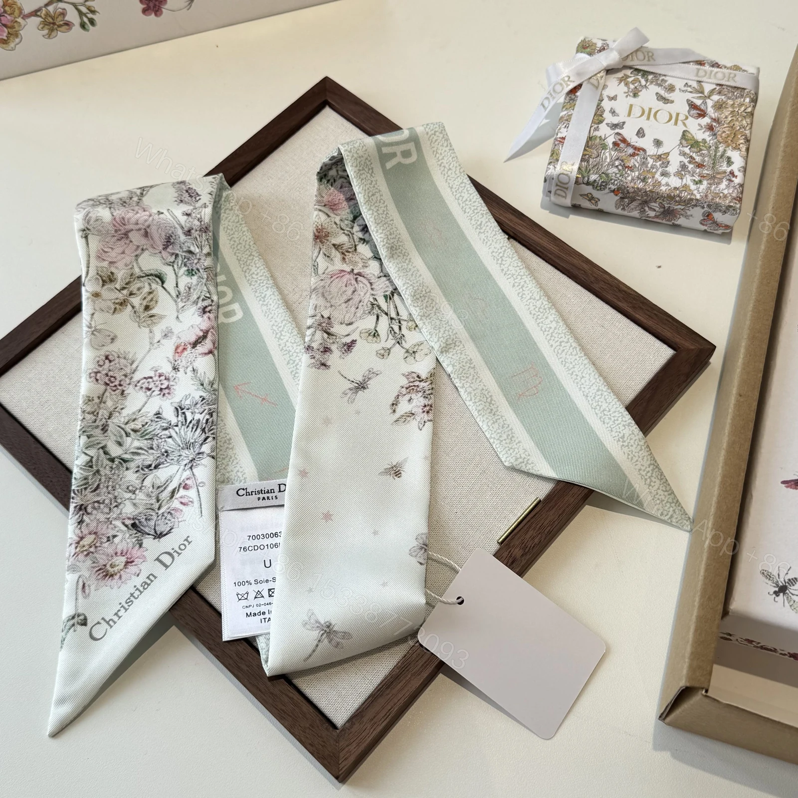 Dior高仿薄荷綠花卉絲巾雙面緞帶髮帶款 — view 1