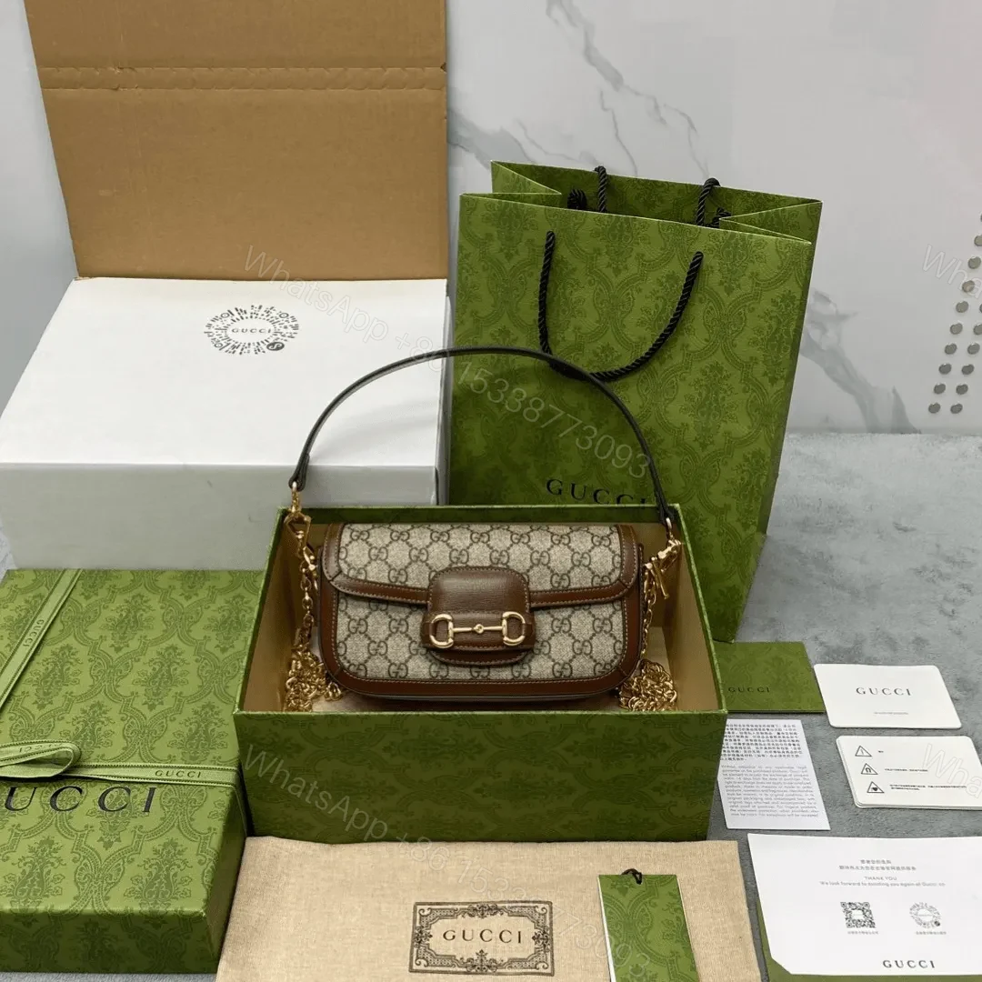 Gucci Horsebit Luxury Handbag with Brand Logo Pattern 23.5cm — view 1