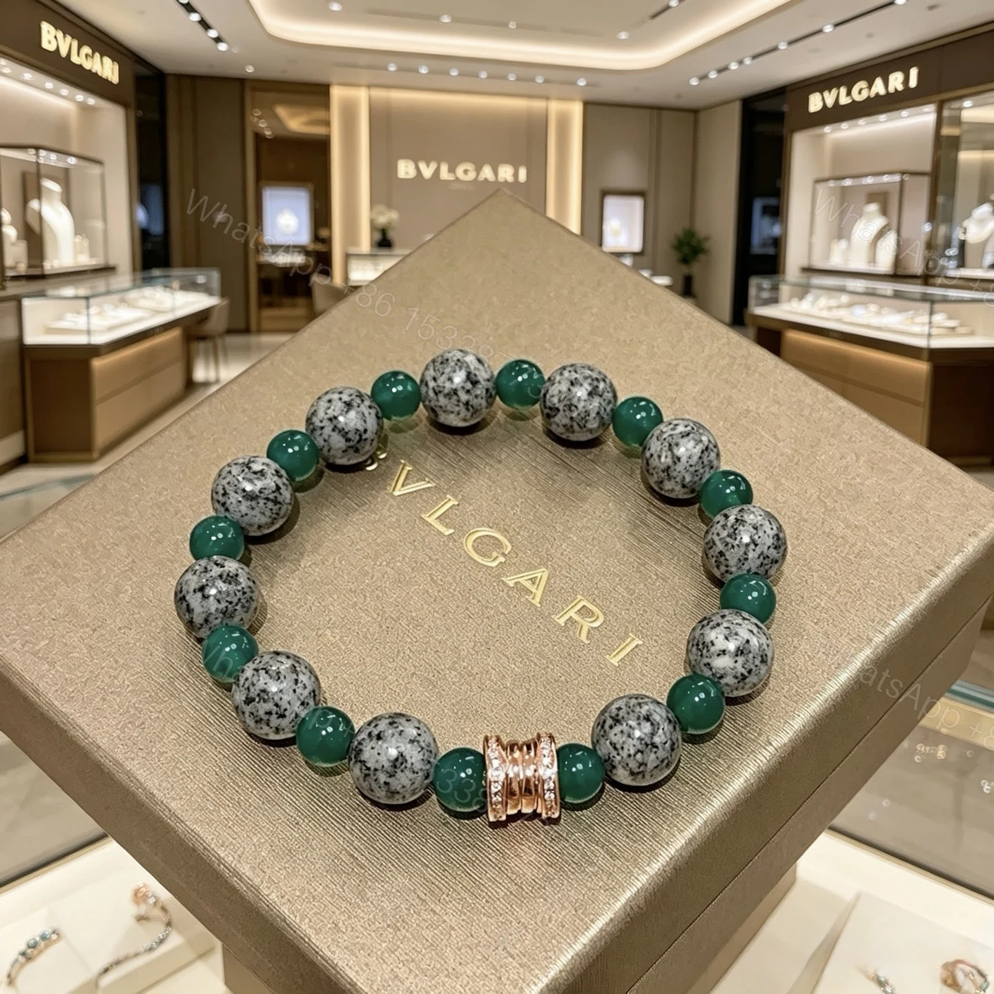 BVLGARI 原單 綠灰玉石串珠手鍊 鑲鑽隔珠設計 氣質款 — view 1
