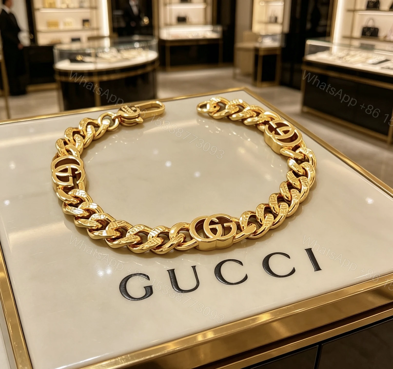 GucciA貨雙G粗鏈條手鏈 金色重工時尚潮流款 — view 1