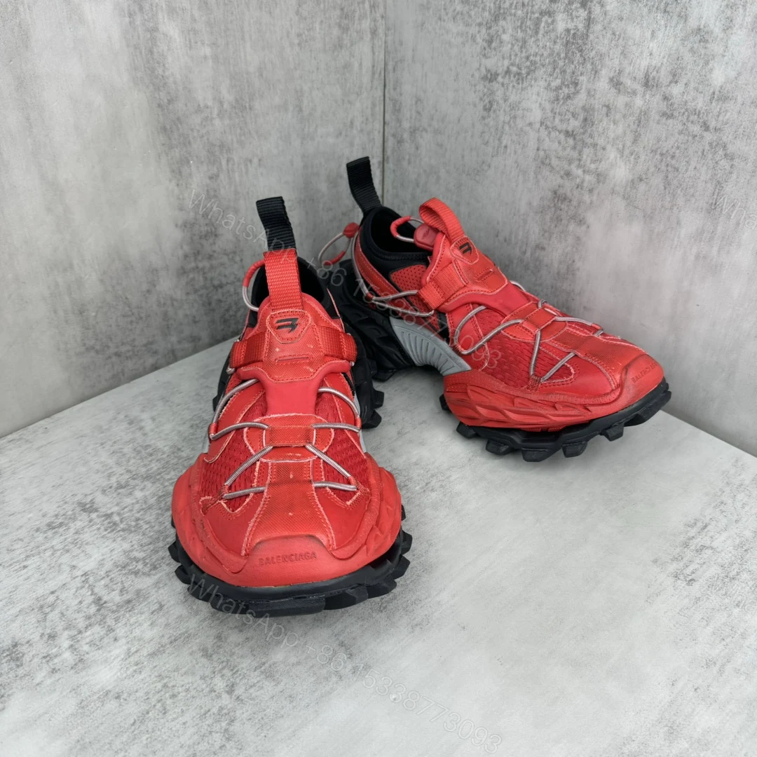 Balenciaga 高仿男士老爹鞋 紅黑拼接設計 街頭感十足 — view 1