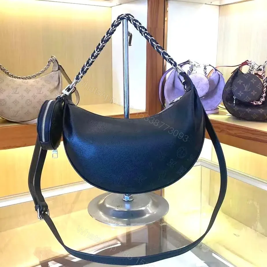 LOUIS VUITTON — view 1