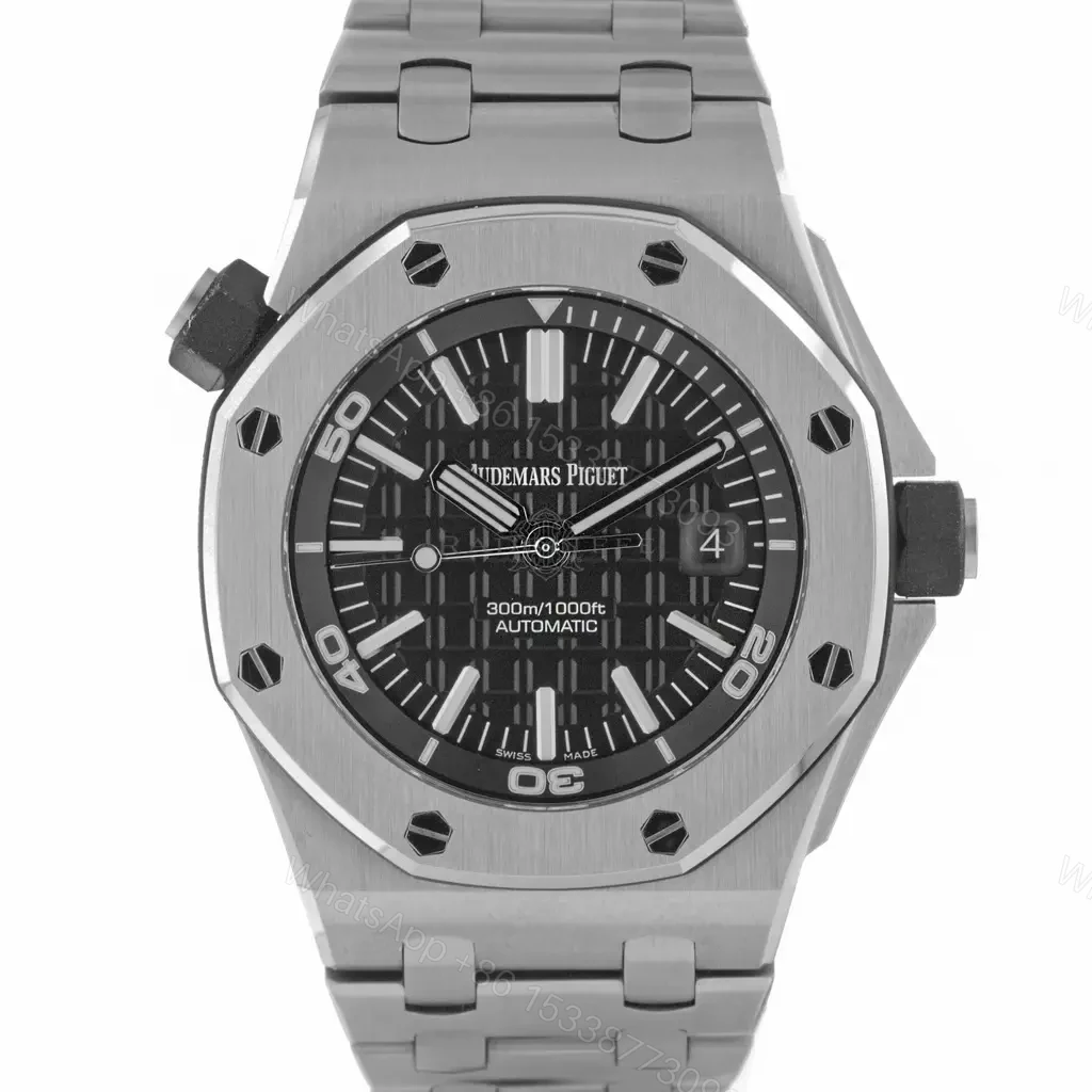 Audemars Piguet Royal Oak Offshore Diver Silver 15703ST.OO.A002CA.01 — view 1