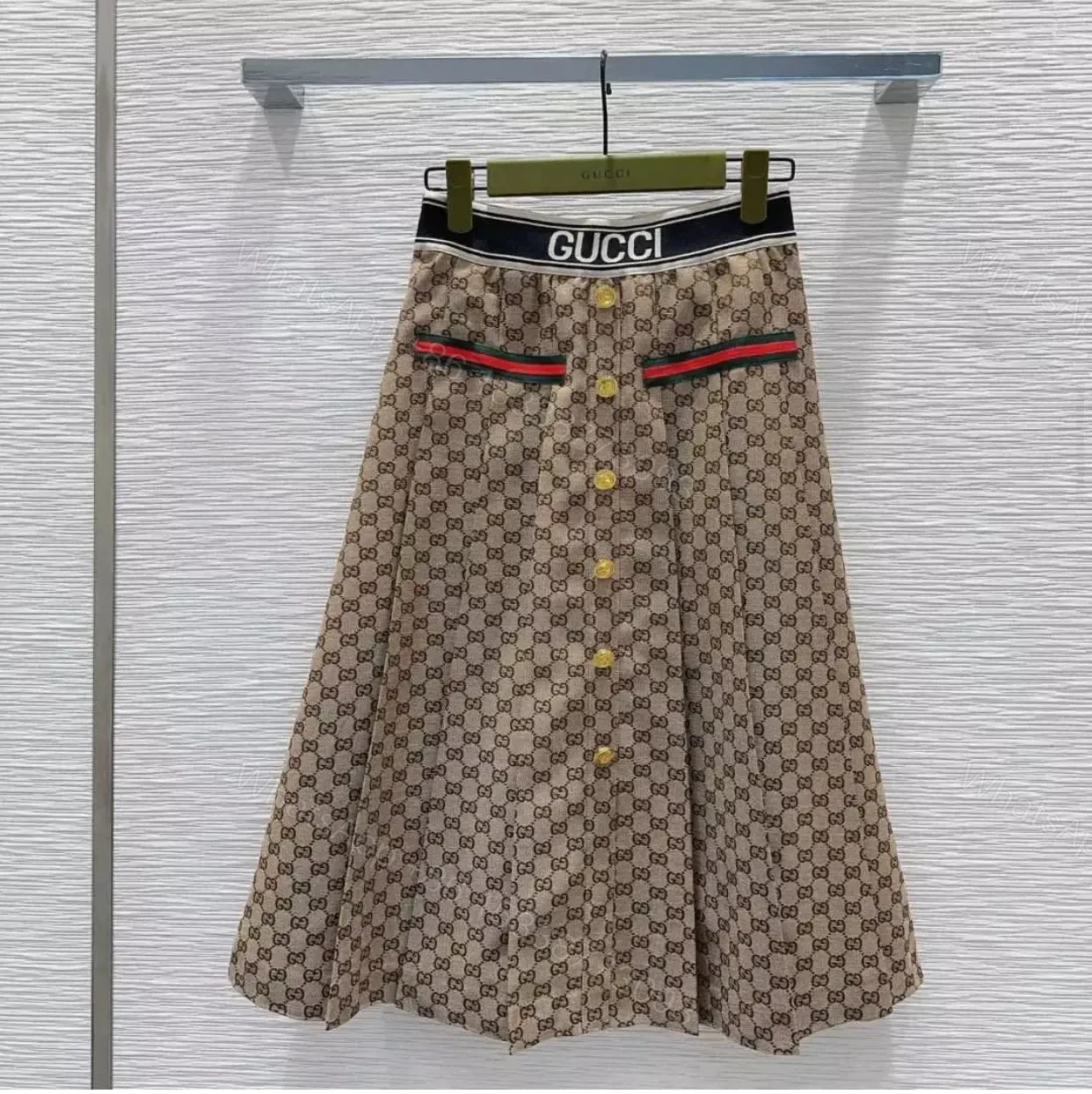 GUCCI — view 1