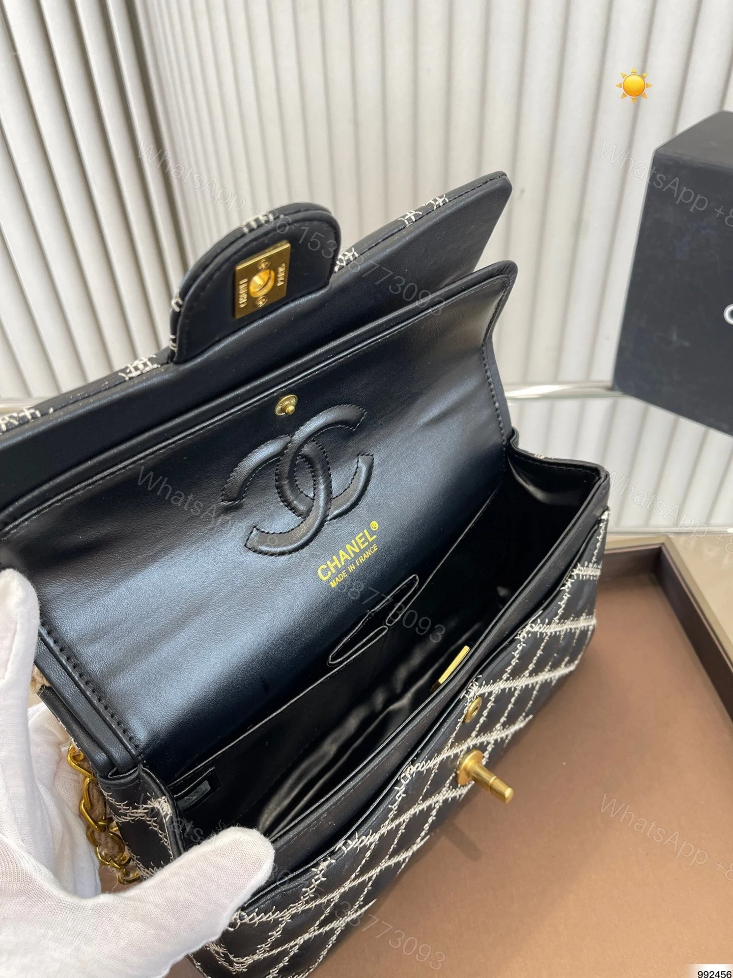 Chanel Luxury Diamond Tote Bag — view 1