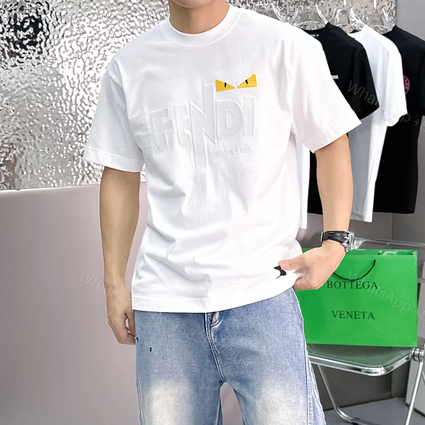 FENDI高仿怪獸眼睛刺繡短袖T恤男士精品白色款 — view 1