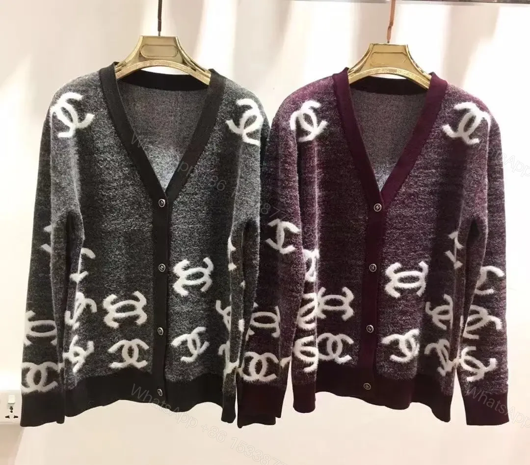 CHANEL — view 1