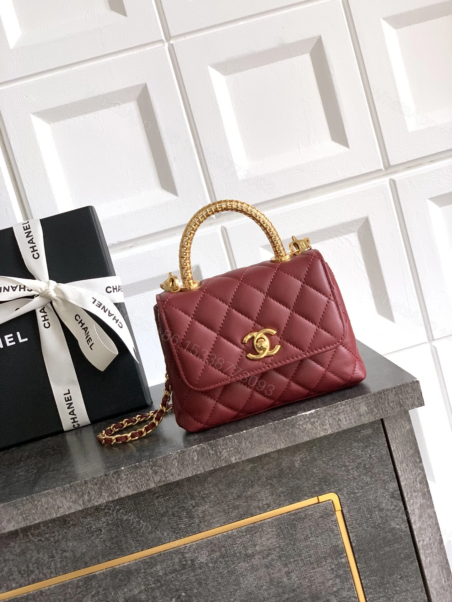Chanel 一比一 女款 Coco Handle 迷你菱格手提包 紅色 小香風款 — view 1