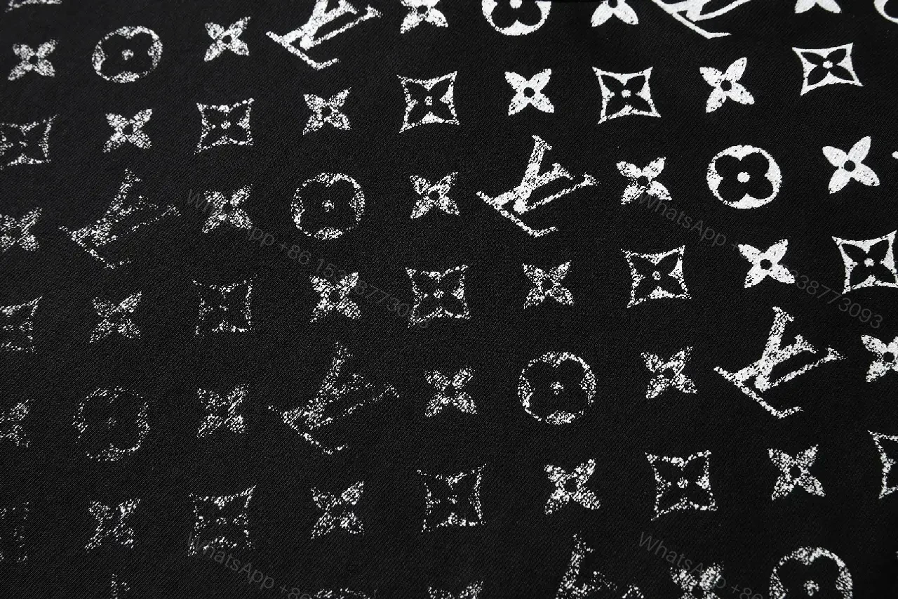 View 11 of Black Polyester T-shirt Metallic LV Monogram Pattern Short-Sleeve Crewneck Tee