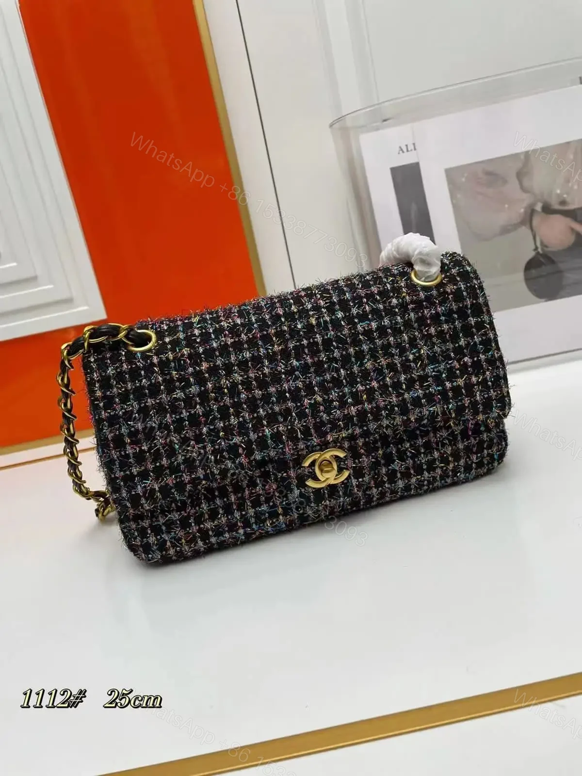 CHANEL — view 1