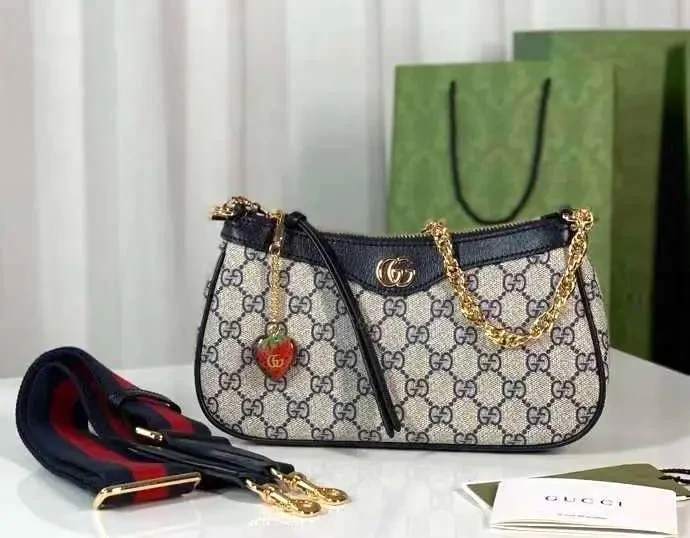 GUCCI — view 1