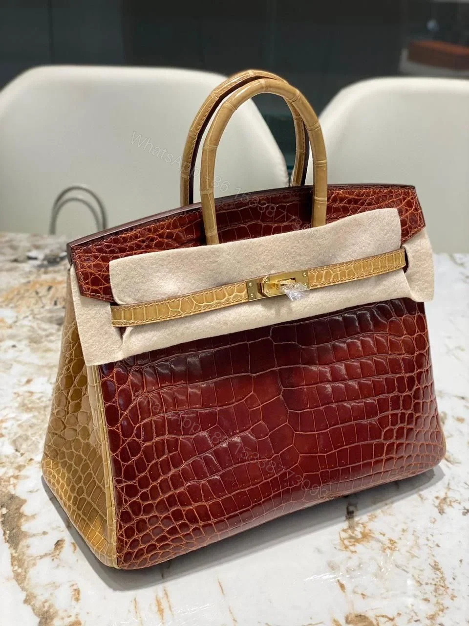 Design Birkin 25 Matte Crocodile GHW – Dubai Fashion LUX — view 1