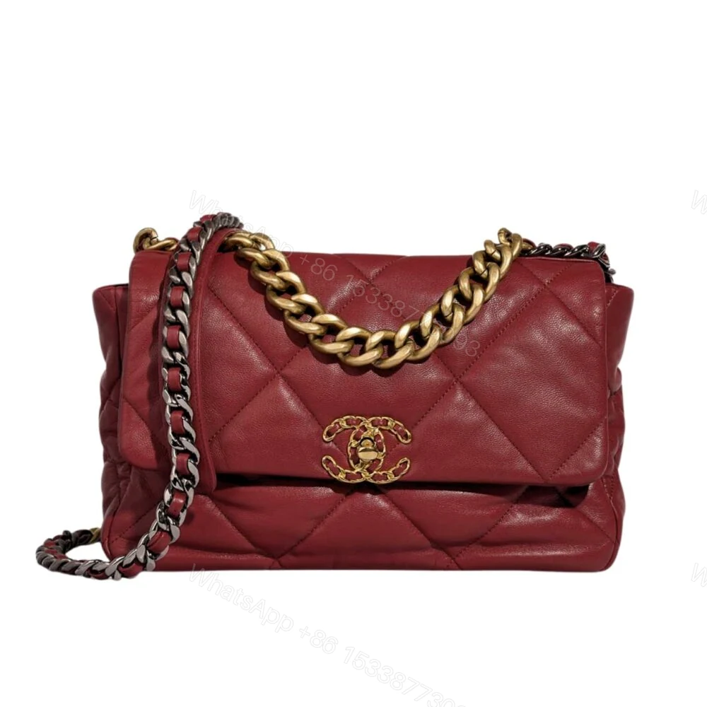 Chanel 19 Flap Bag Shiny Crumpled Burgundy 22Cm — view 1