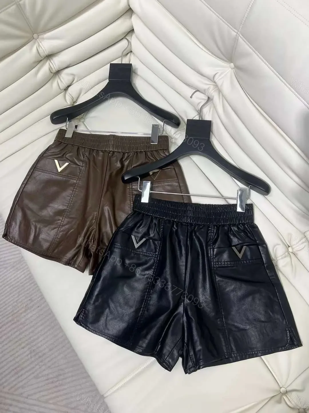 VALENTINO — view 1
