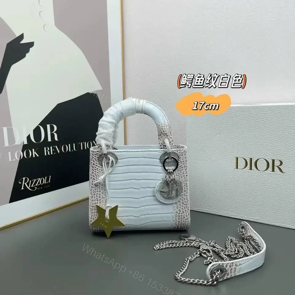 DIOR — view 1
