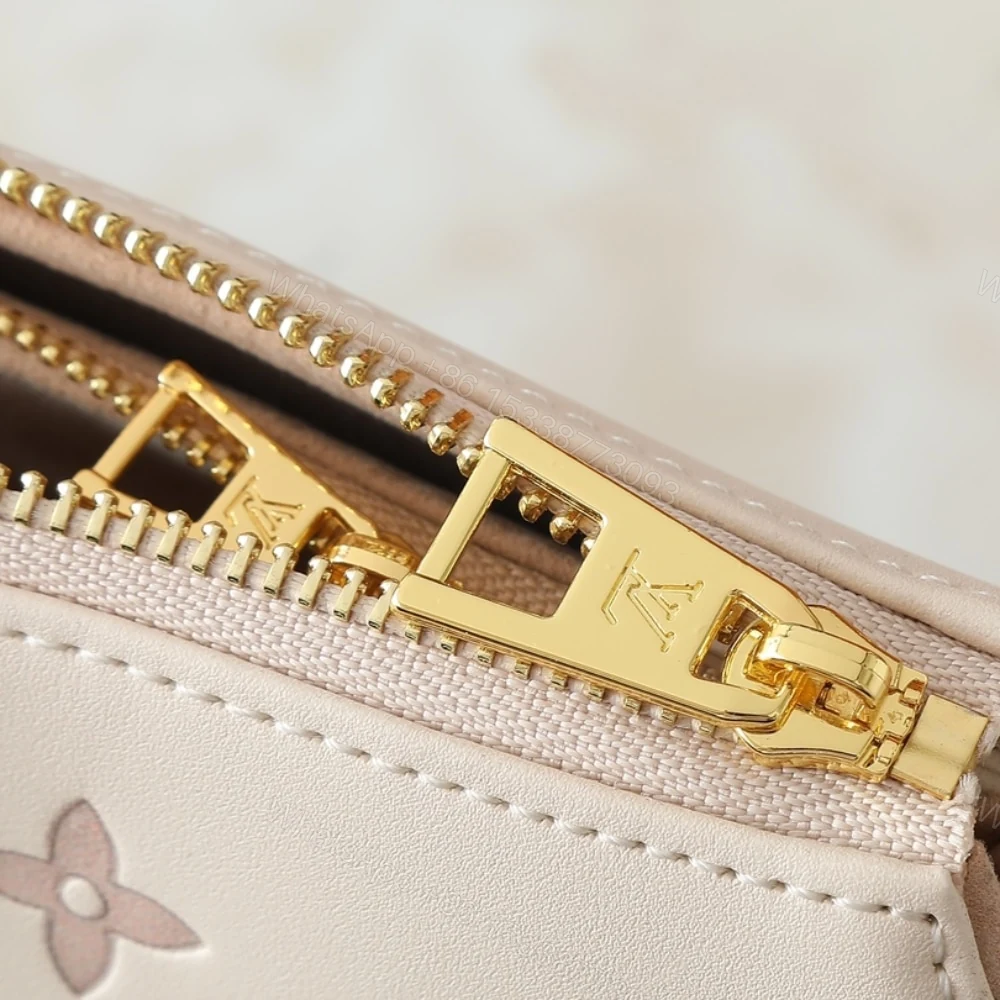 View 8 of LOUIS VUITTON COUSSIN PM BICOLOR EDEN 26CM M14503