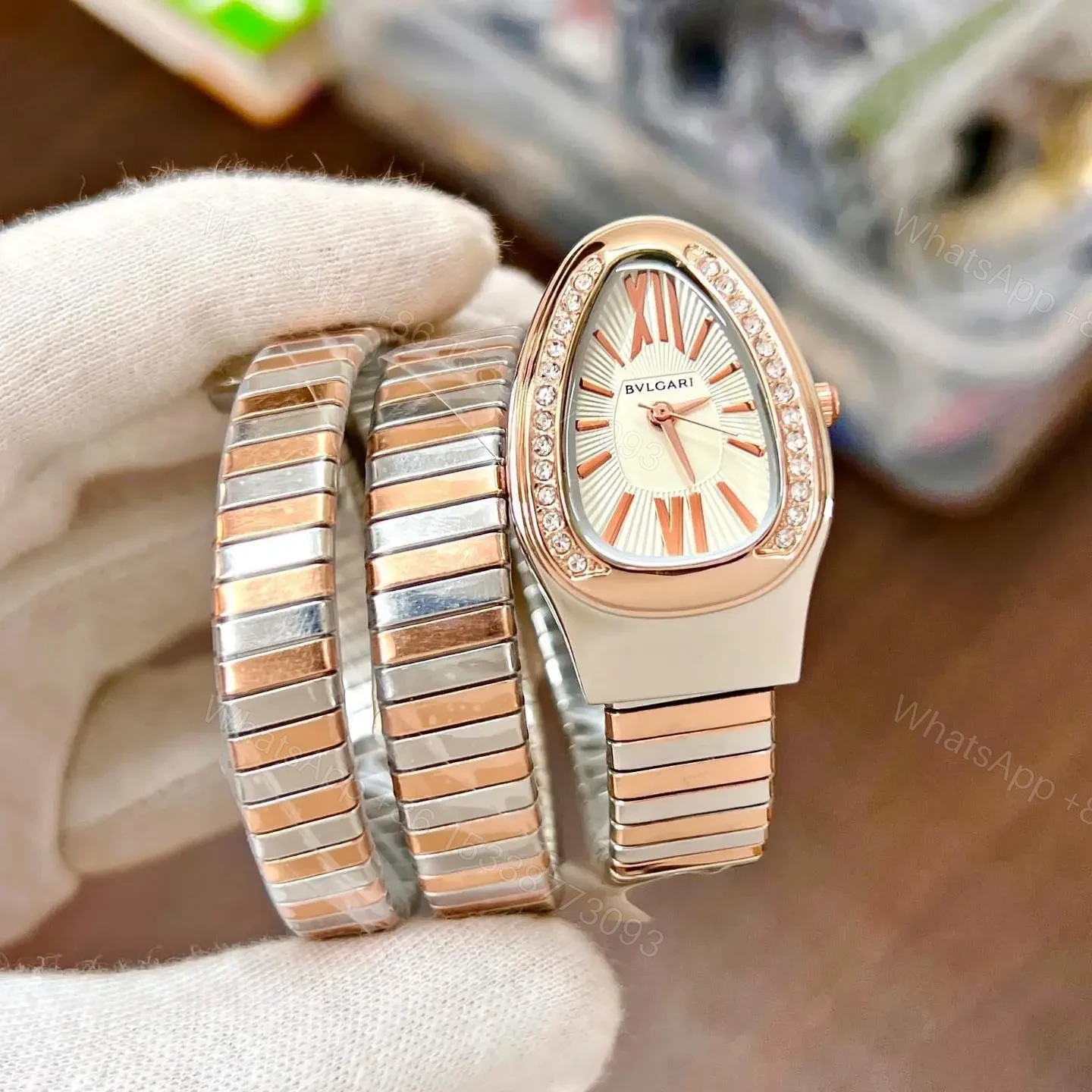 Bvlgari Serpenti Tubogas — view 1