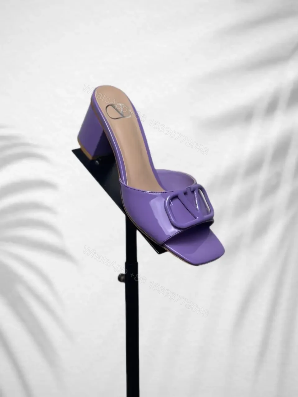 VALENTINO — view 1