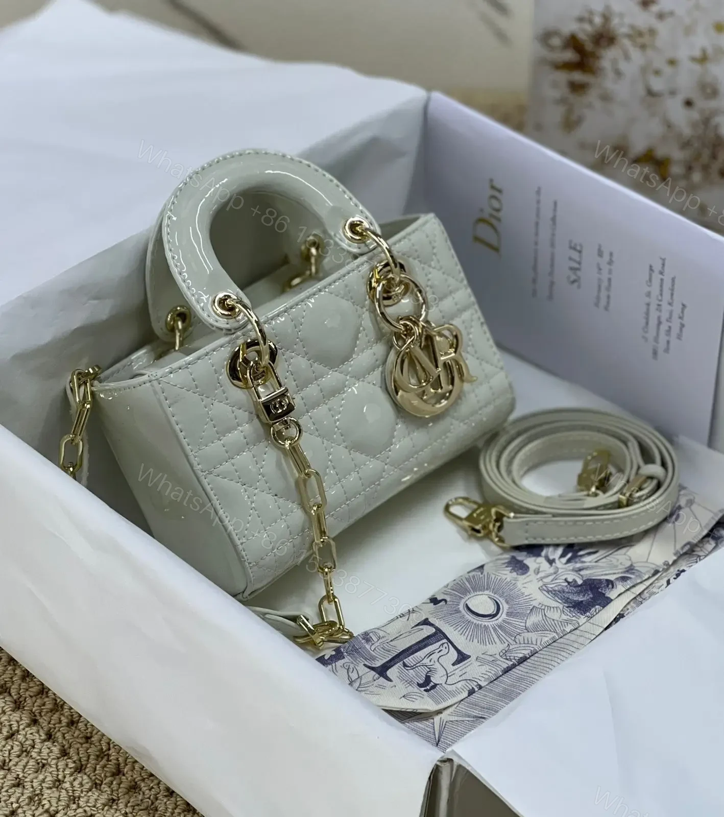 DIOR — view 1