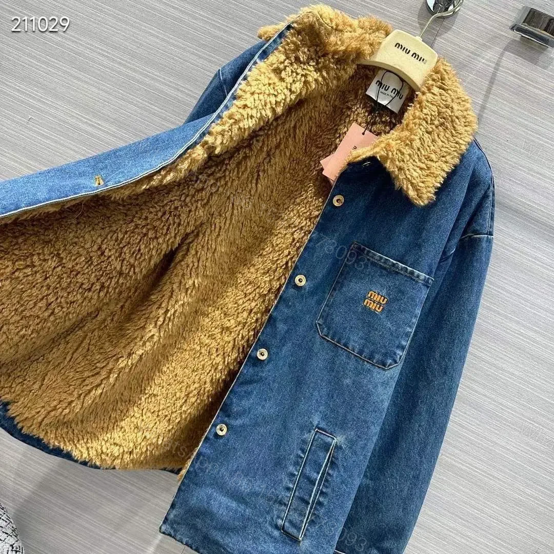 MIU MIU — view 1